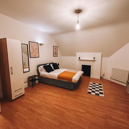 Spacious 3 Rooms In Tooting Londen Buitenkant foto