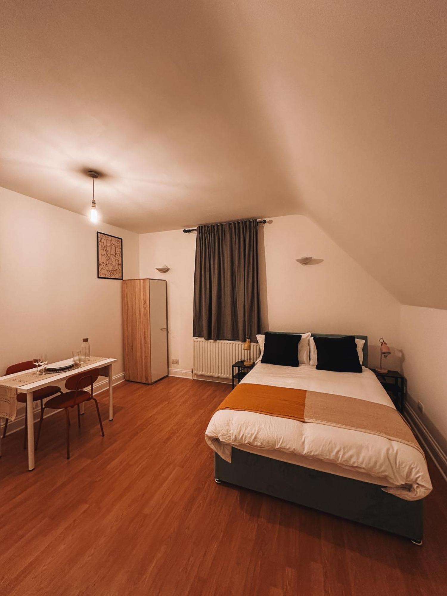 Spacious 3 Rooms In Tooting Londen Buitenkant foto